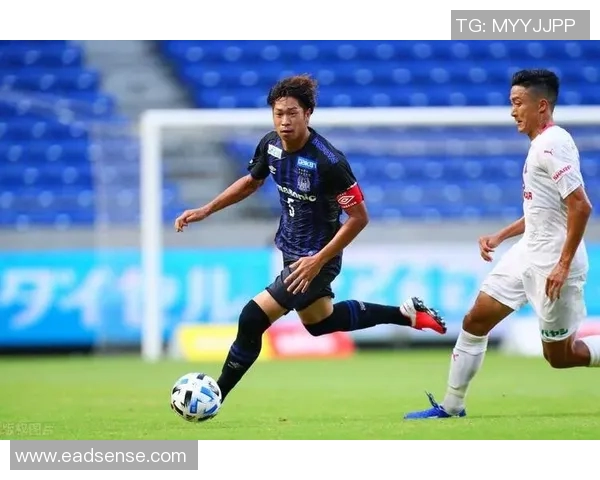 大阪钢巴与名古屋鲸八激战在即谁能在这场对决中笑到最后